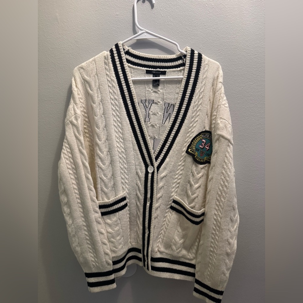 Striped Trim Cable Knit Cardigan - Cream with Black Trim
